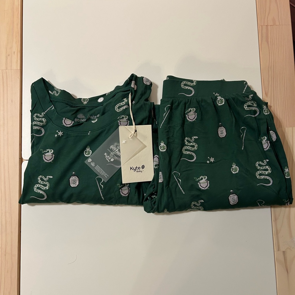 Kyte Baby Harry Potter Slytherin Pajama Set XS